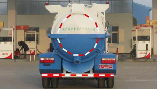 東風(fēng)多利卡餐廚垃圾車(chē)