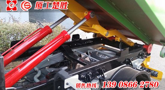 楚勝牌長(zhǎng)安車(chē)廂可卸式垃圾車(chē)