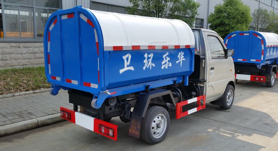楚勝牌2.5立方米長(zhǎng)安車(chē)廂可卸式垃圾車(chē)