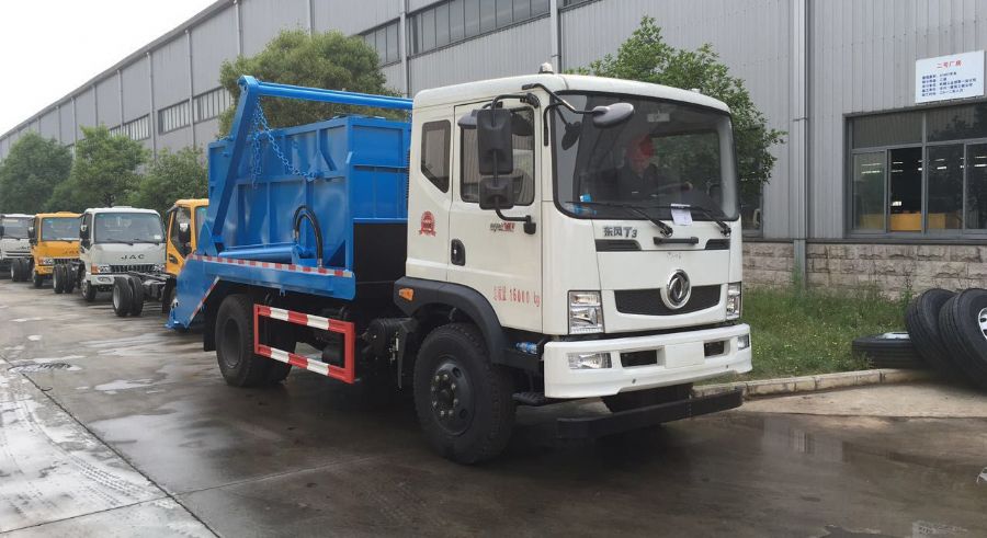 東風(fēng)T3擺臂式垃圾車(chē)