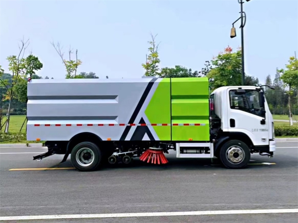 比亞迪純電動(dòng)洗掃車(chē)