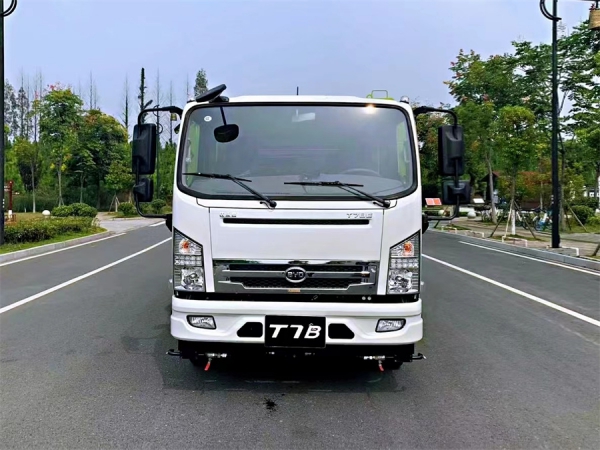 比亞迪純電動(dòng)洗掃車(chē)
